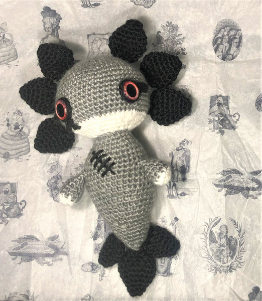 Gotholotl the Goth Axolotl Amigurumi - Stitchy Frood